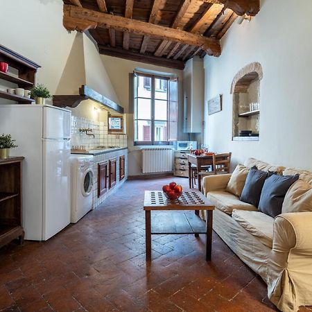 Santa Croce Junior Suite - Dolcevita Holiday Firenze Bagian luar foto